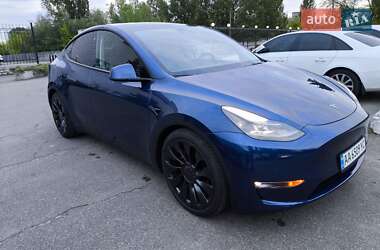 Tesla Model Y  2022
