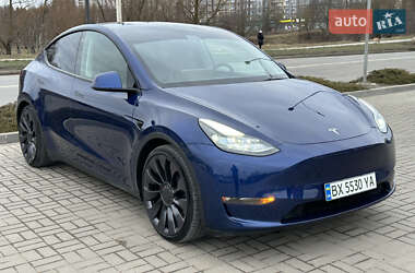 Tesla Model Y 2021