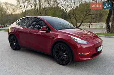 Tesla Model Y  2021