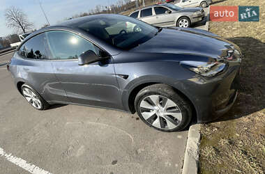 Tesla Model Y  2022