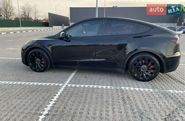 Tesla Model Y  2022
