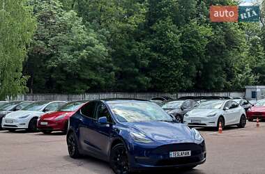 Tesla Model Y  2022