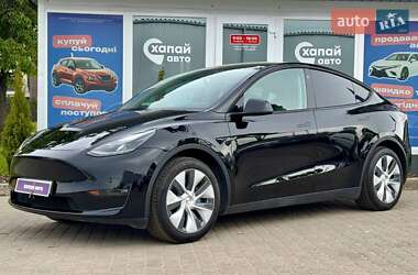 Tesla Model Y  2020