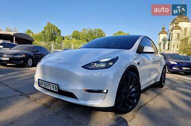 Tesla Model Y  2022