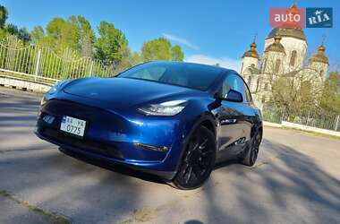 Tesla Model Y  2020