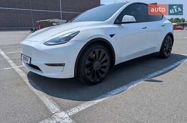 Tesla Model Y  2022
