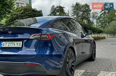 Tesla Model Y 2022