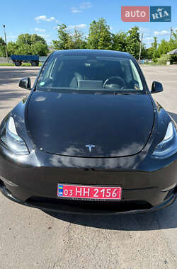 Tesla Model Y  2022