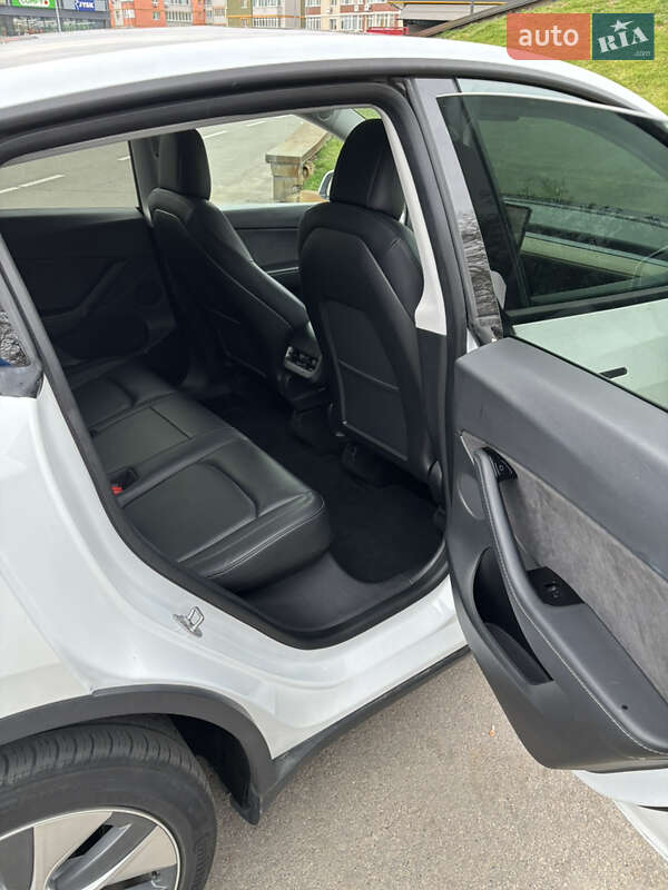 Внедорожник / Кроссовер Tesla Model Y 2020 в Киеве фото 19 Внедорожник / Кроссовер Tesla Model Y 2020 в Киеве