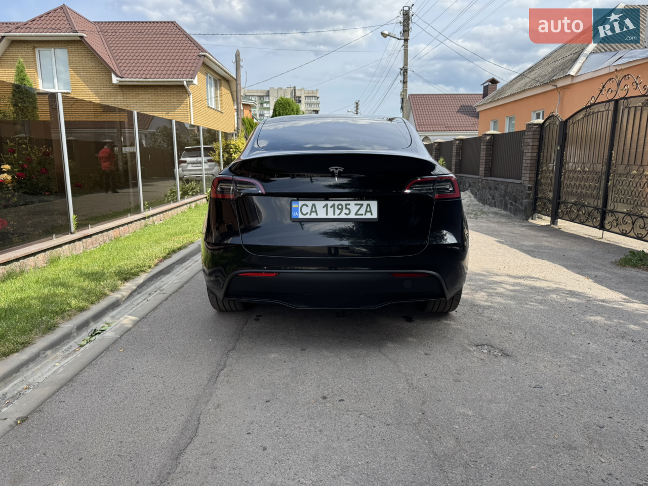 2023 Tesla Model Y - мініатюра 4