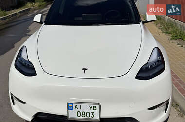 Tesla Model Y 2021