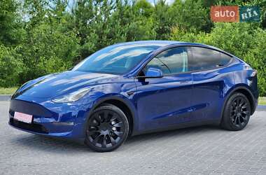 Tesla Model Y  2022
