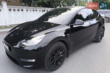 Tesla Model Y  2022