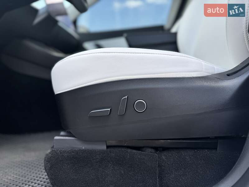 Внедорожник / Кроссовер Tesla Model Y 2021 в Кременчуге фото 11 Внедорожник / Кроссовер Tesla Model Y 2021 в Кременчуге