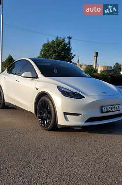 Внедорожник / Кроссовер Tesla Model Y 2022 в Полтаве