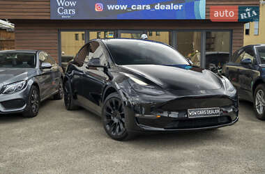 Tesla Model Y  2022