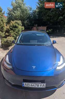 Tesla Model Y  2021