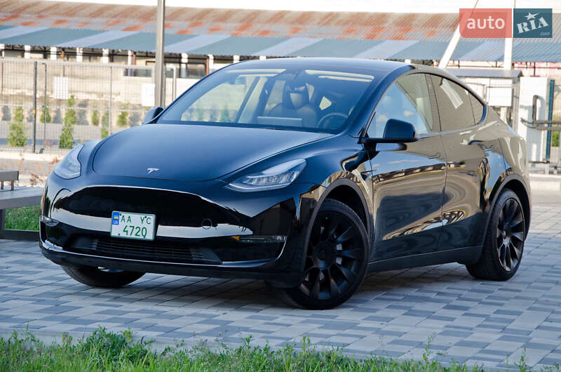 Внедорожник / Кроссовер Tesla Model Y 2022 в Киеве