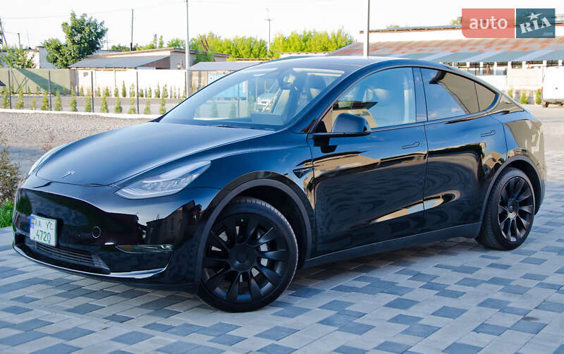 Внедорожник / Кроссовер Tesla Model Y 2022 в Киеве