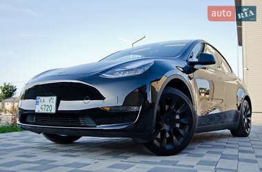 Внедорожник / Кроссовер Tesla Model Y 2022 в Киеве