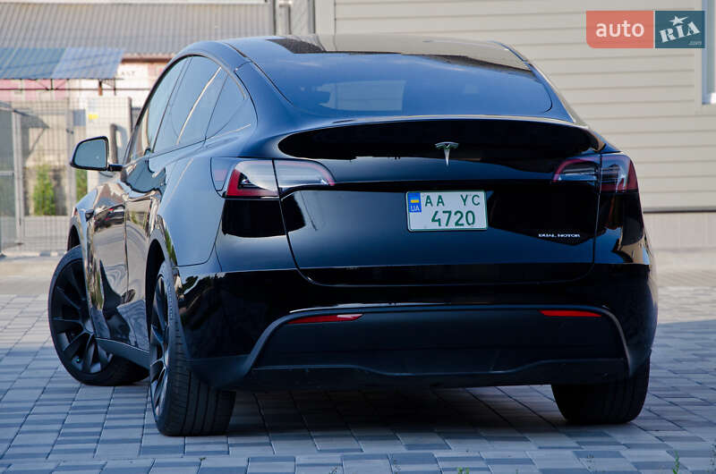 Внедорожник / Кроссовер Tesla Model Y 2022 в Киеве