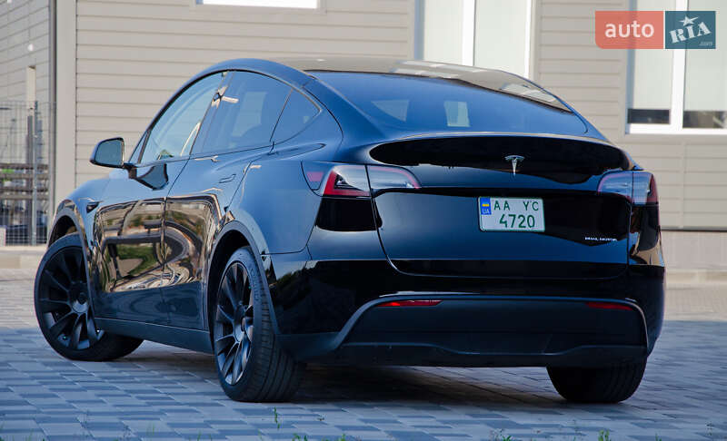 Внедорожник / Кроссовер Tesla Model Y 2022 в Киеве