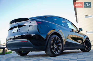 Внедорожник / Кроссовер Tesla Model Y 2022 в Киеве