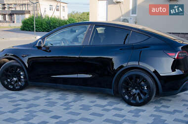 Внедорожник / Кроссовер Tesla Model Y 2022 в Киеве