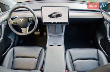 Внедорожник / Кроссовер Tesla Model Y 2022 в Киеве
