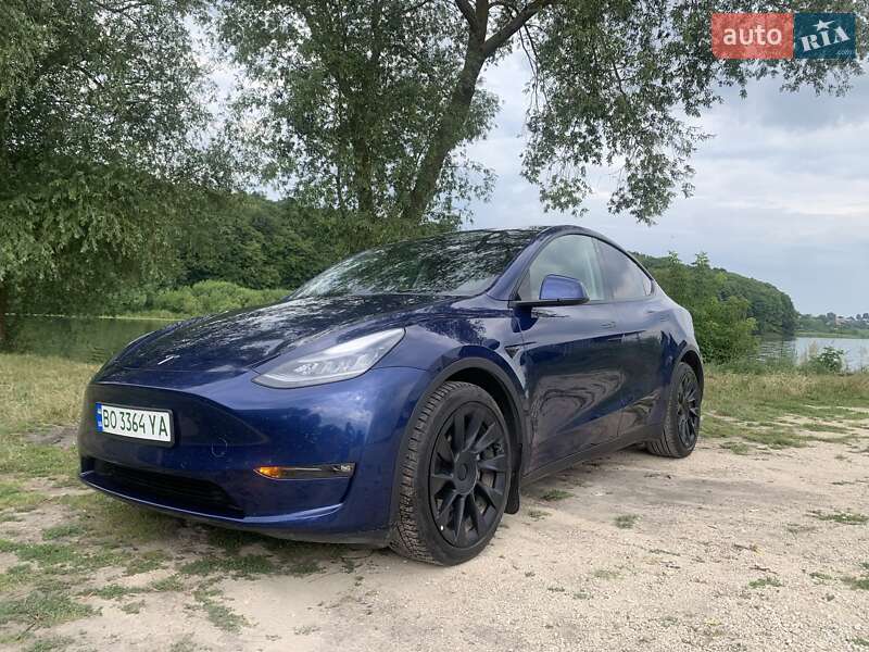Позашляховик / Кросовер Tesla Model Y 2021 в Тернополі