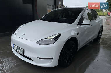 Tesla Model Y  2022