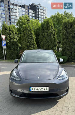 Tesla Model Y  2023
