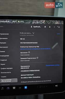 Позашляховик / Кросовер Tesla Model Y 2024 в Рованцях