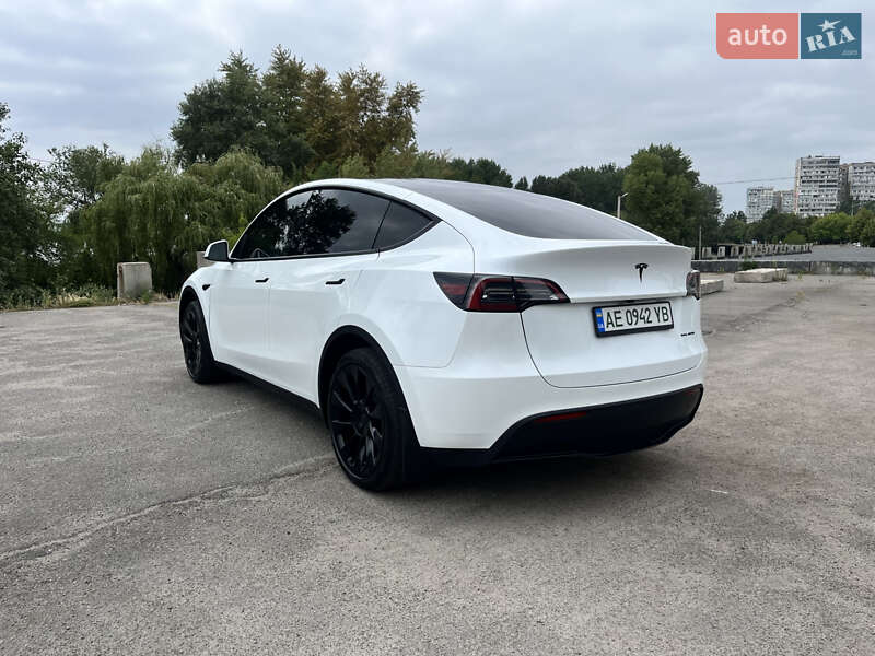 Внедорожник / Кроссовер Tesla Model Y 2023 в Днепре