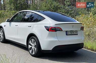 Tesla Model Y  2021