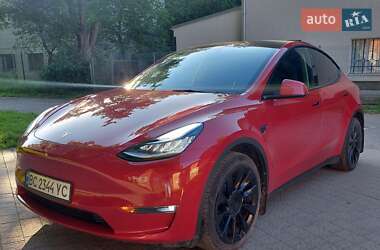 Tesla Model Y  2022