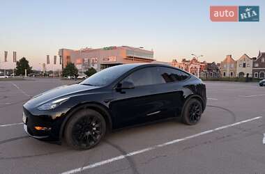Tesla Model Y 2022