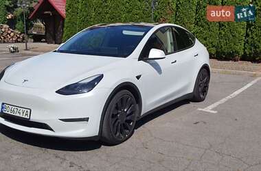Tesla Model Y  2022