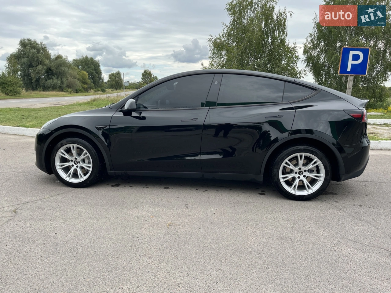2023 Tesla Model Y - мініатюра 4