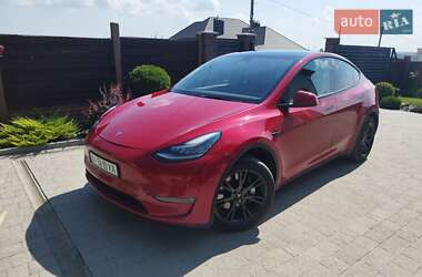 Tesla Model Y 2021