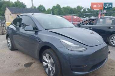 Tesla Model Y  2023