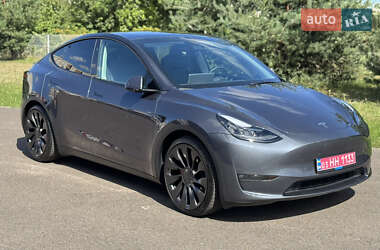 Tesla Model Y  2023