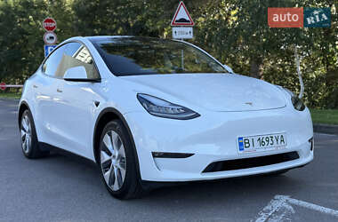 Tesla Model Y  2022