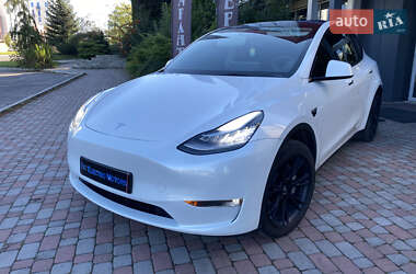 Tesla Model Y  2021