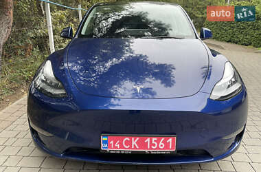 Tesla Model Y  2021