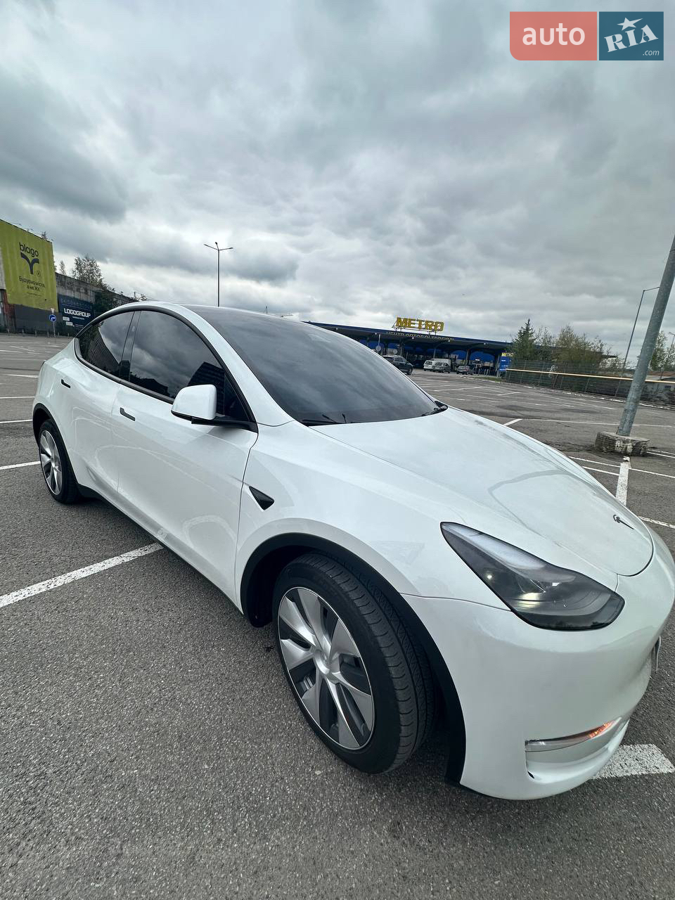 2024 Tesla Model Y - мініатюра 5