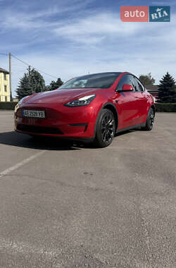 Tesla Model Y  2022