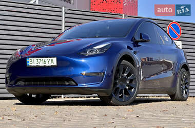Tesla Model Y  2023