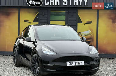 Tesla Model Y  2021