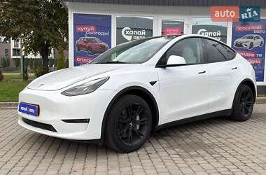 Tesla Model Y  2023